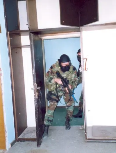 πατημα πορτας